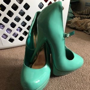 Teal heels